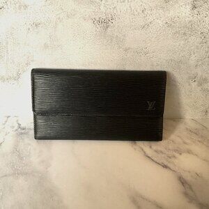 Louis Vuitton Black Epi Leather Porte Tresor International Excellent Condition